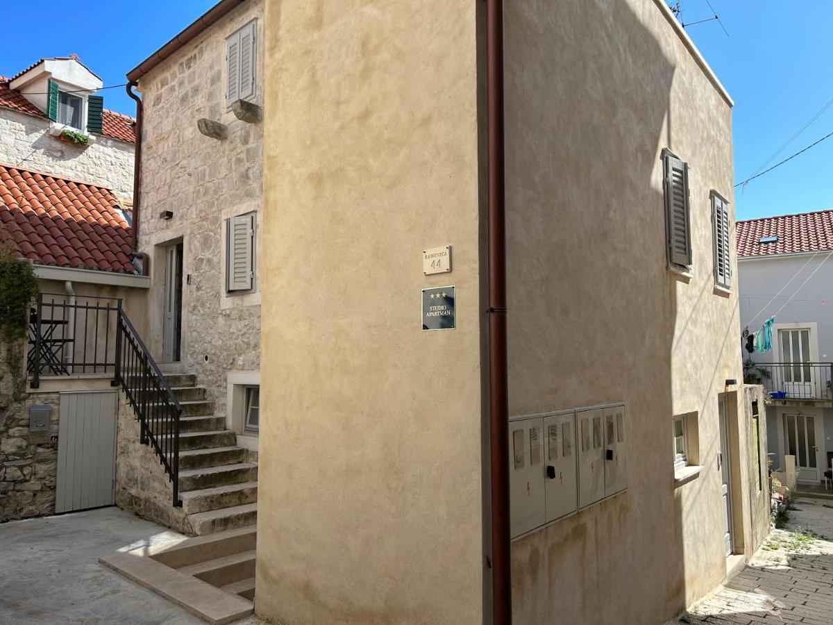 Radunica Old Town - Studio Apartment 3 สปลิท ภายนอก รูปภาพ